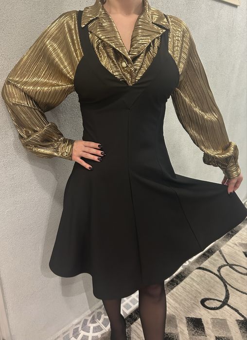 Официална черна рокля