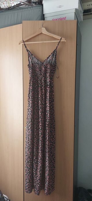 Rochita neagra cu floricele