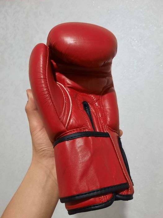 Бокс перчатка оригинал