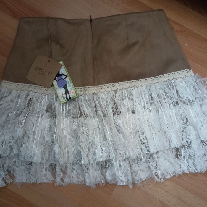 Пола Stela нова.