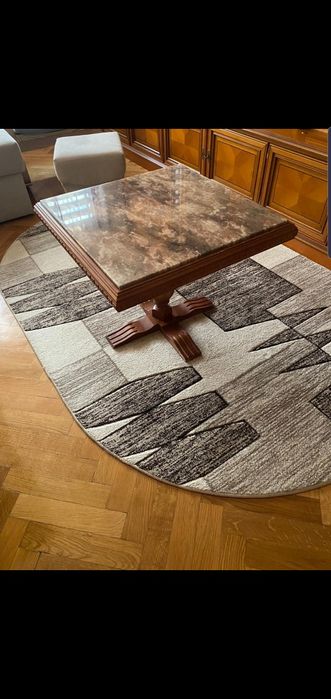 Masa din lemn cu blat granit