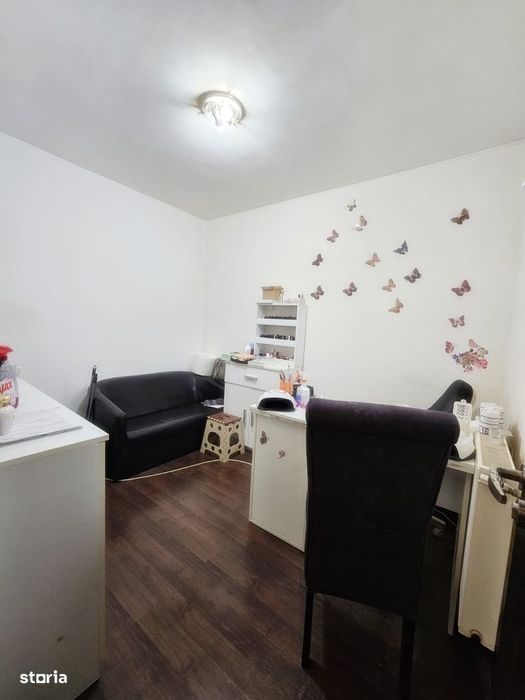 Casa pentru 2 familii|teren generos 1000mp