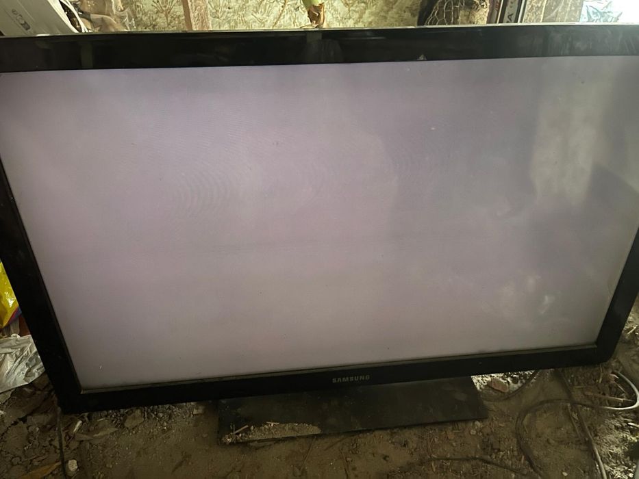 Tv samsung DEFECT in principiu pentru programul rabla