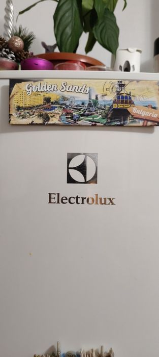 Frigider Electrolux