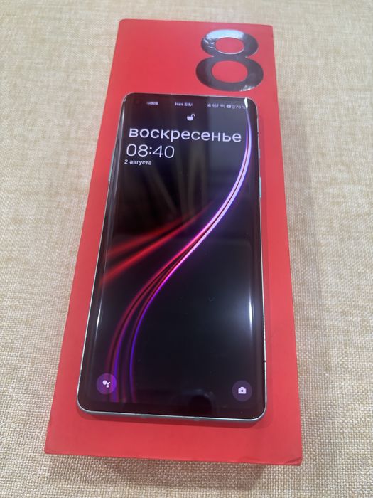 Продам OnePlus 8 8/128gb голубой