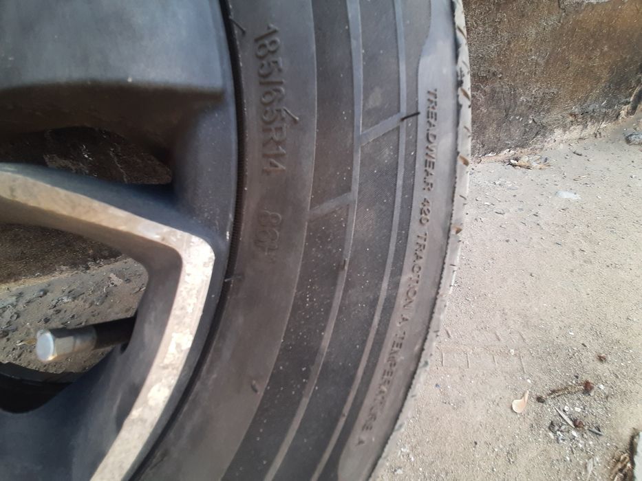 Комплект шины бу