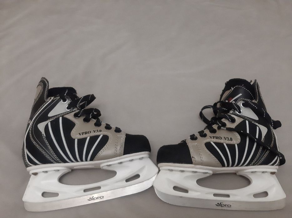 Коньки, размер 34 и 37