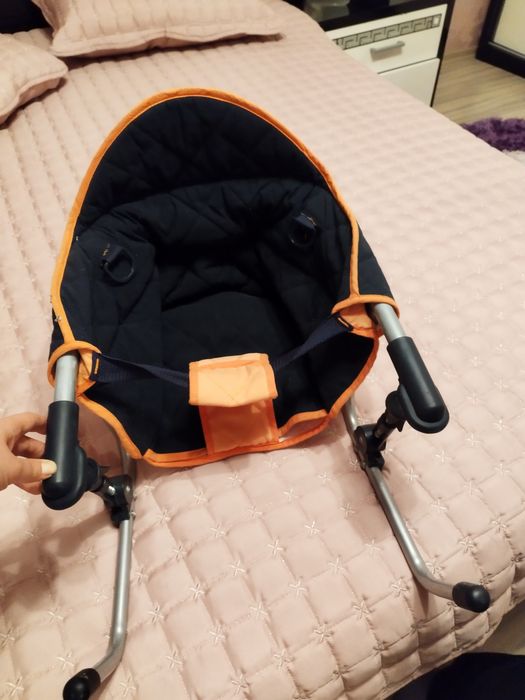 Бебешко столче за маса