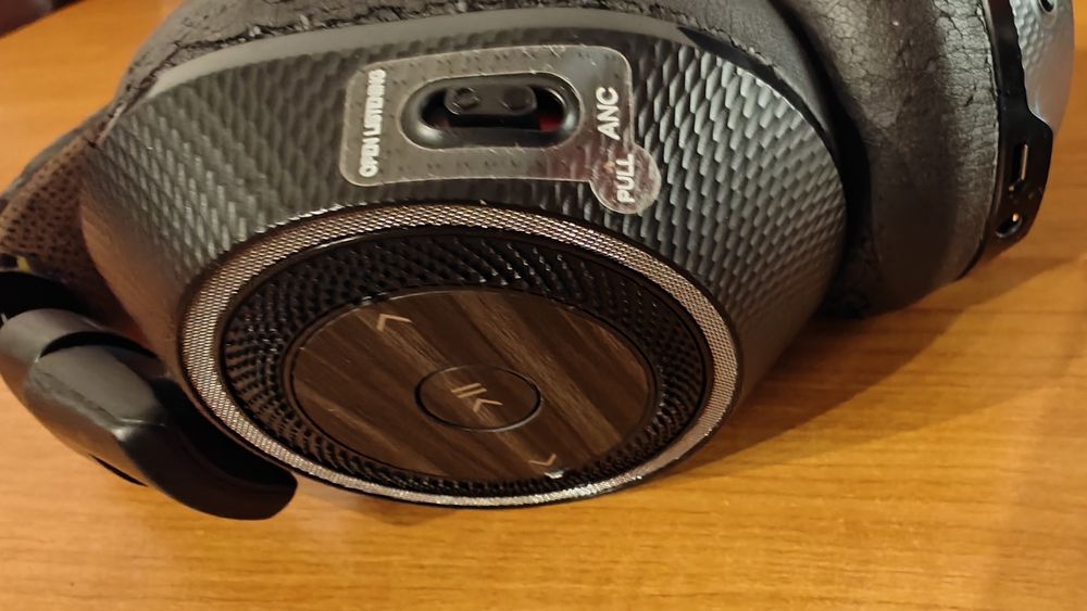 Casti Plantronics BACKBEAT PRO-2 !!