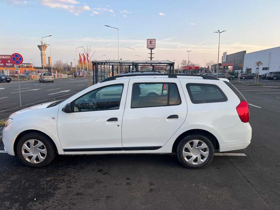 Logan MCV 1.0 benzina 2017 cu 115 000 km