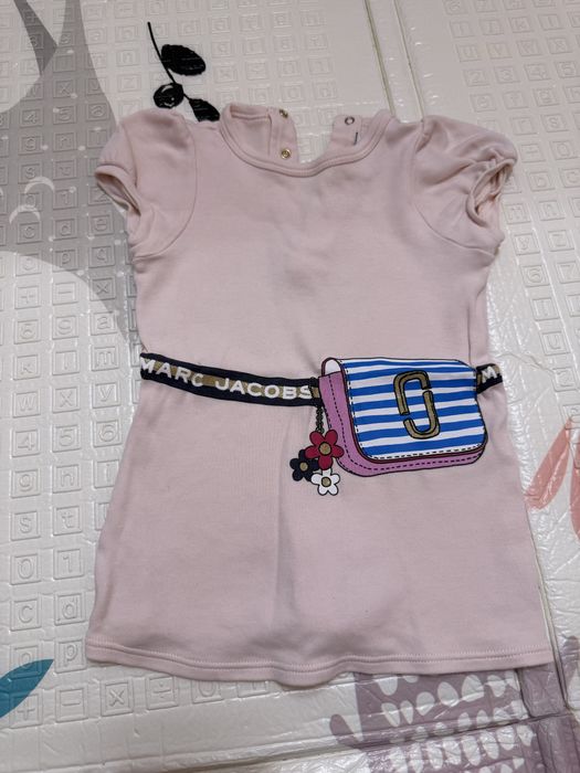 Рокли  на Guess 0-3 ,3-6 месеца