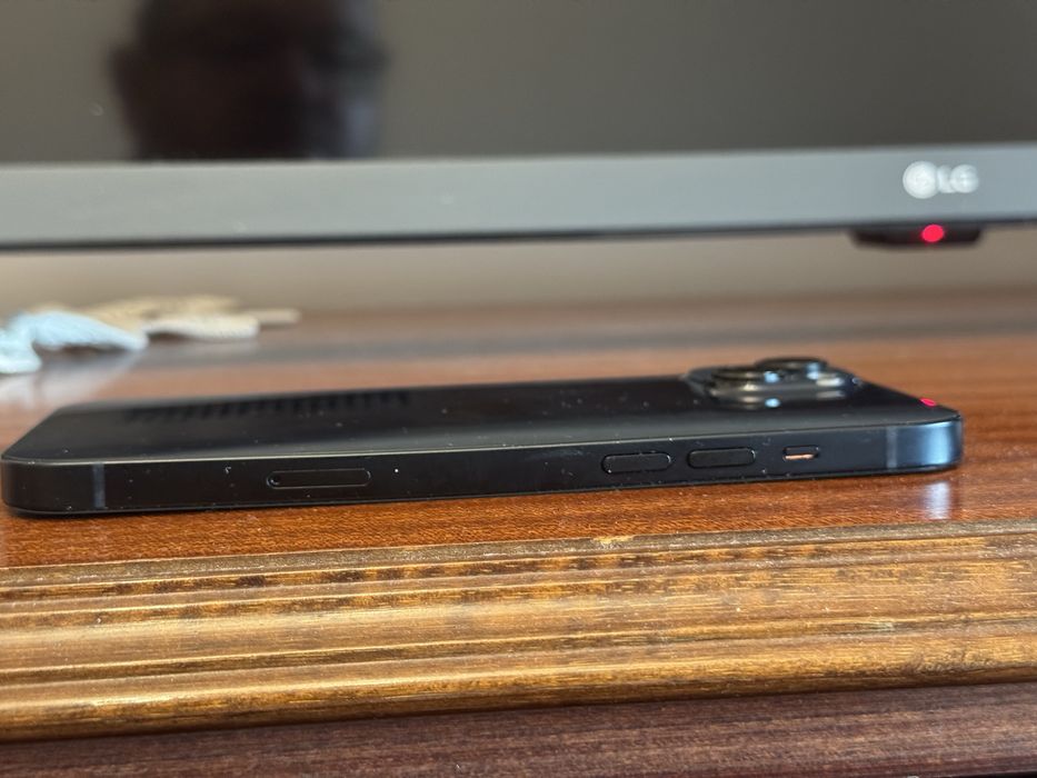 Iphone 14 plus liber de retea