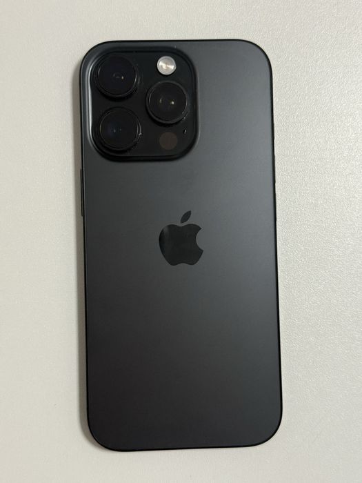 iPhone 16 Pro 256 GB Black Titanium
