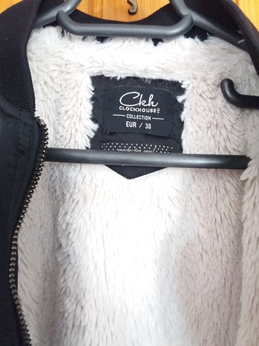 Geaca C&A (Clockhouse) marimea xs-s