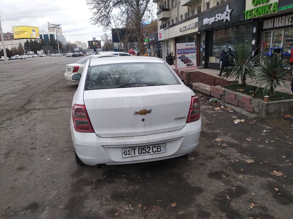 Продается автомобиль