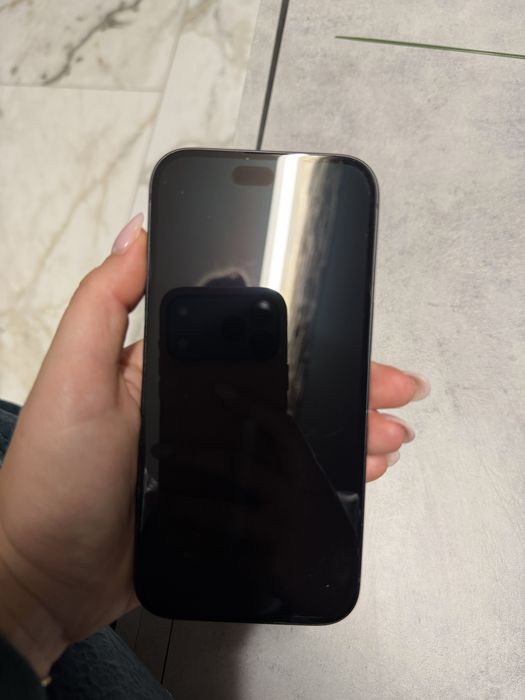 Iphone 15 , 84% baterie, 128 GB
