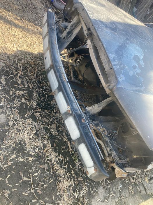 Запчасти мерседес 190