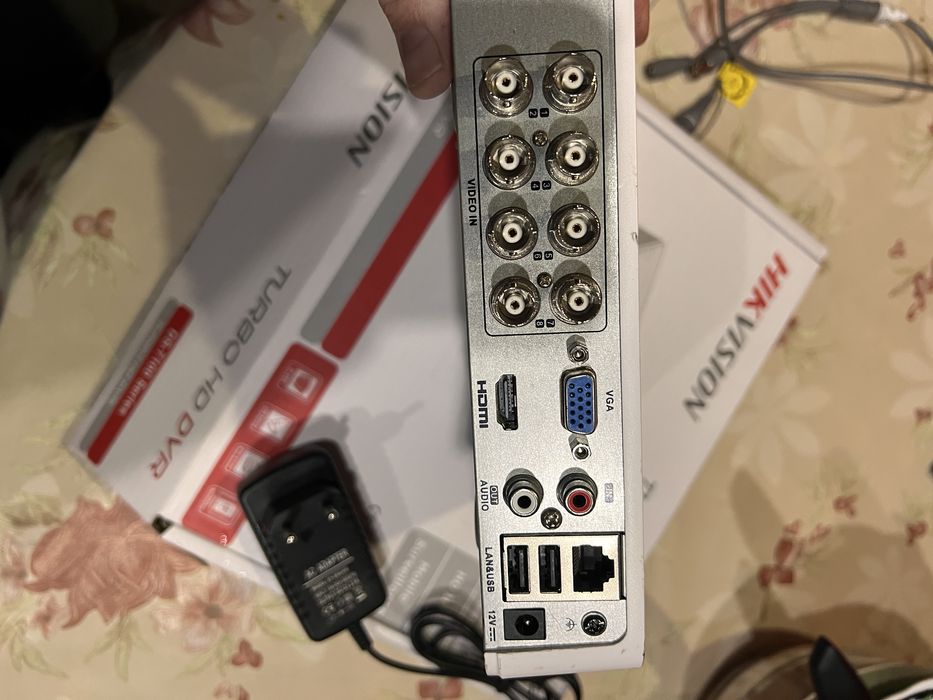 Продавам DVR - 8 канален