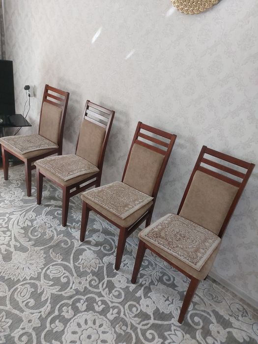 Продам диван 4м  .