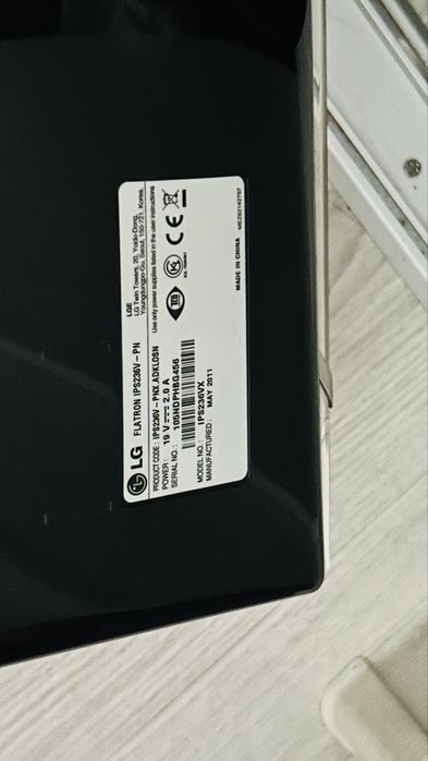 Монитор LG,  21,5 диагональ