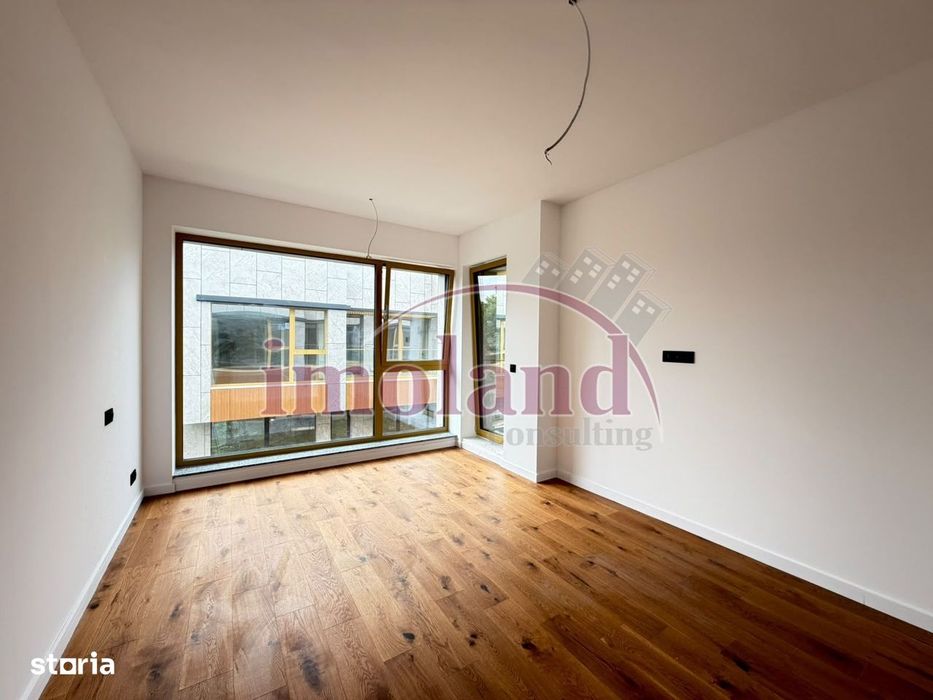 Vanzare - vila noua - 4 camere - Pipera-Iancu Nicolae
