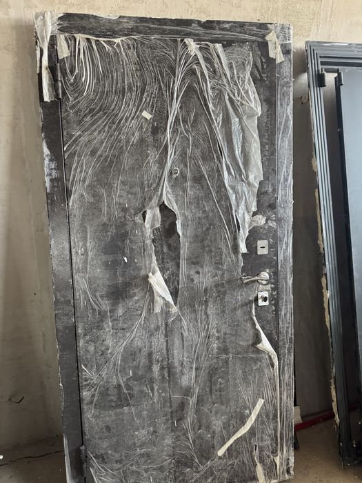 Входной дверь для доса