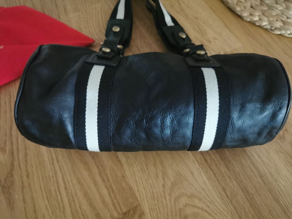 Tod's, Lacoste, Bally,  Timberland - чанти и раници