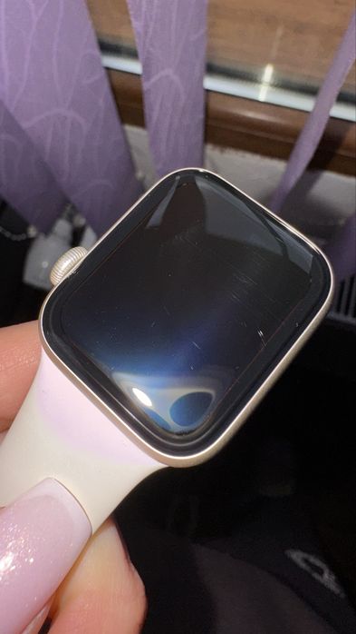 Apple Watch SE 2 (40mm, GPS) –  Starlight | 92% батерия