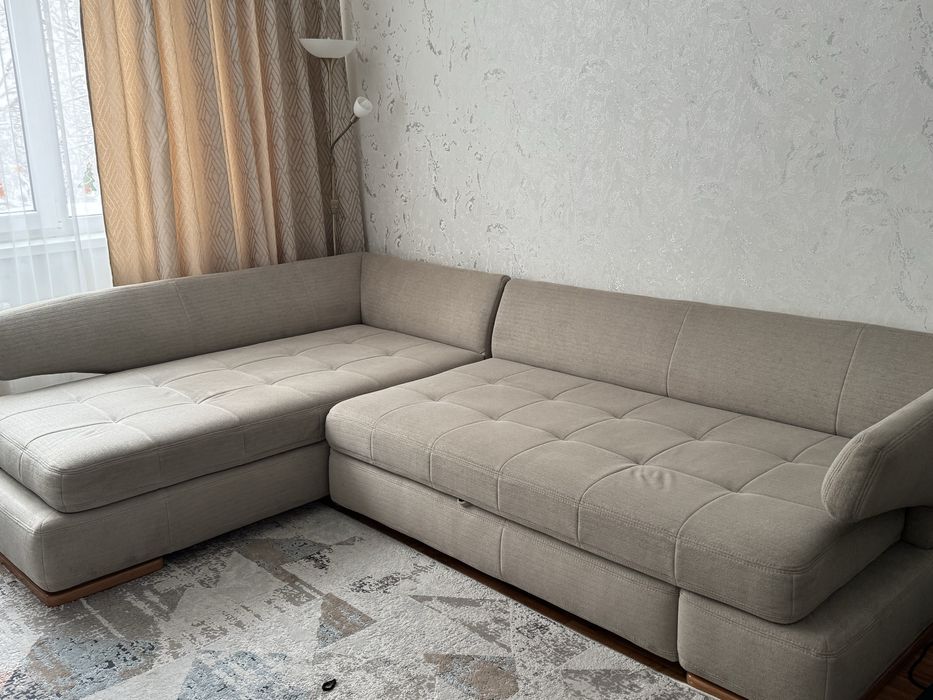 Продам очень удобный, красивый диван!