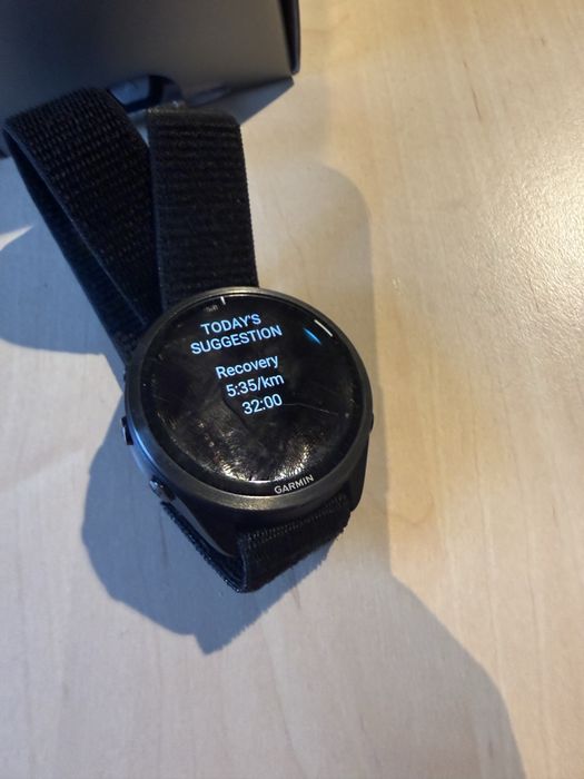 Garmin Forerunner 965