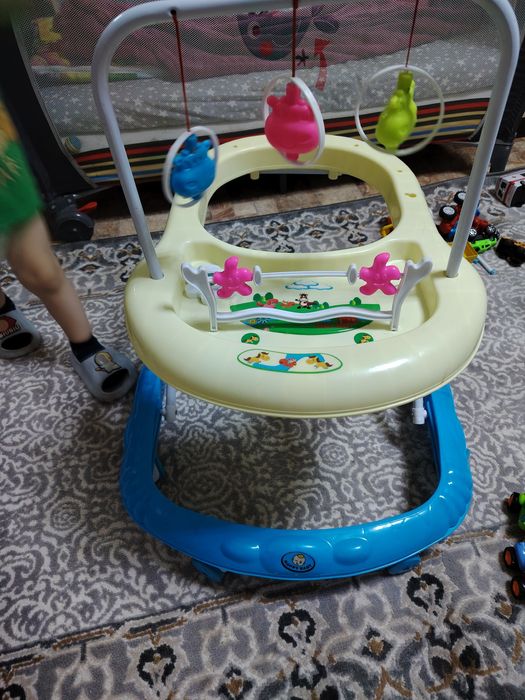 Ходунки детские.