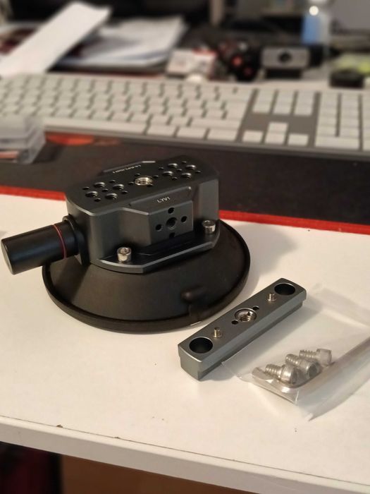 Ventuza vacuum camera video sport actiune baza magnetica suction cup adeziva lipici magic arm cap prindere
