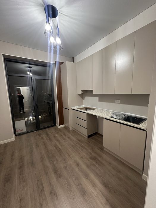 Qorasaroyda Navastroyka 1 honali dom