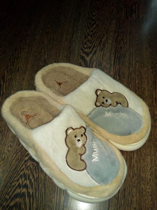 Нови  пантофи: булдог 38-39, мечета 40 -41