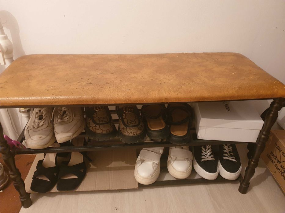 СРОЧНО САТЫЛАДЫ Тумбочка , полка