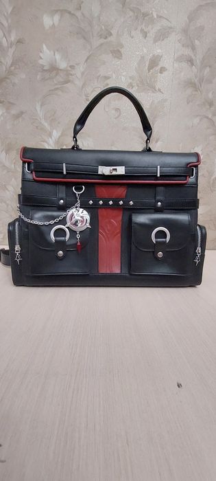 Продам сумку кожаный универсал