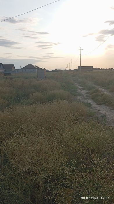 6 сотк жер сатылады срочно