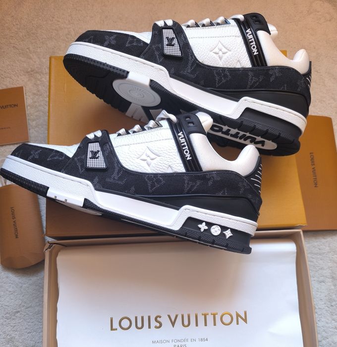 Маратонки  , кецове -два цвята