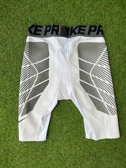 Мъжки тренировъчен клин : NIKE PRO Hyperstrong Compression L