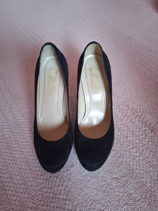 Vand pantofi din piele întoarsă nr. 37