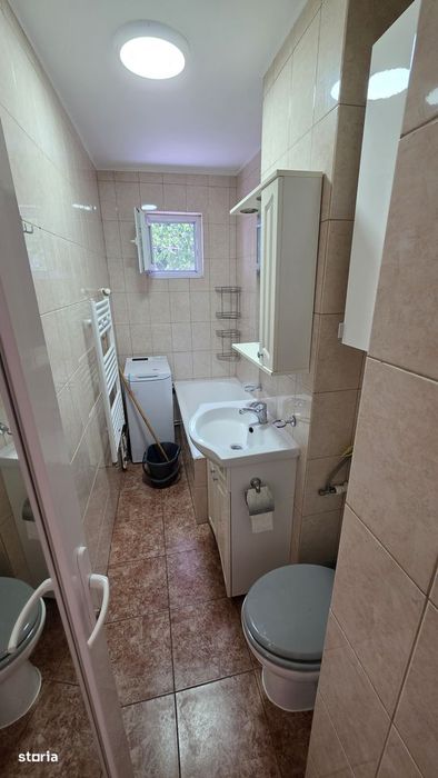 Inchiriez ap cu 2 camere et 1