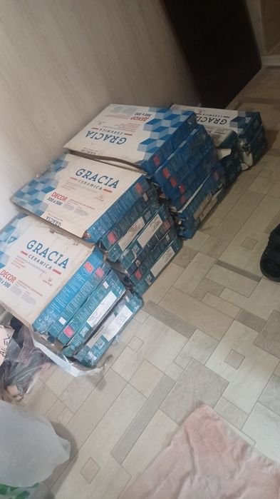 Продам кафель новый