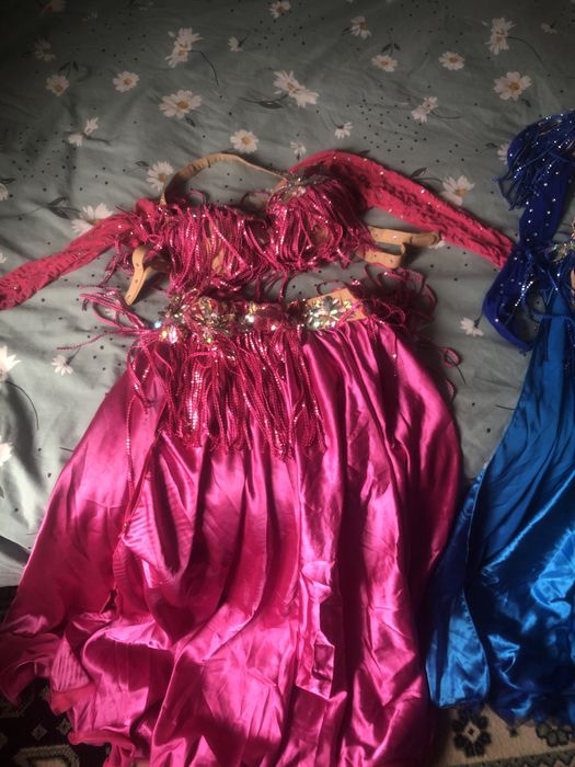 Belly dancing costume albastu roz