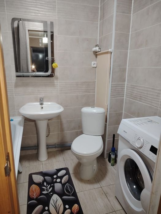 Сдам двух комнатную квартиру