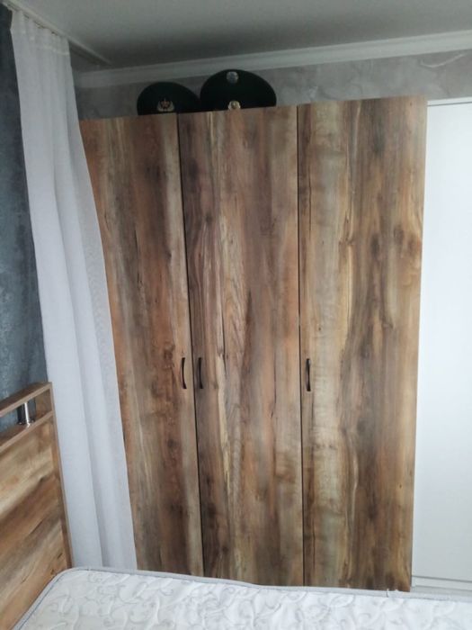 Спальний гарнитур