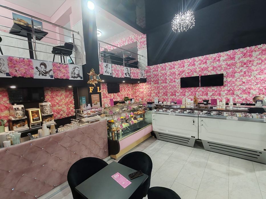 Se vinde afaceri de gelateria cu caffè