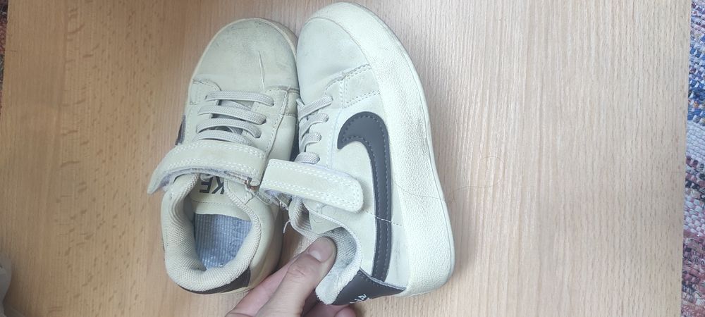 Кроссовки, 26 разме детские