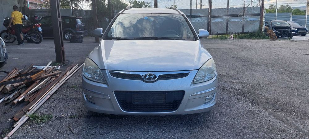 Hyundai i30 CW 1,6 i Хюндай И30 на части!
Октомври 2008