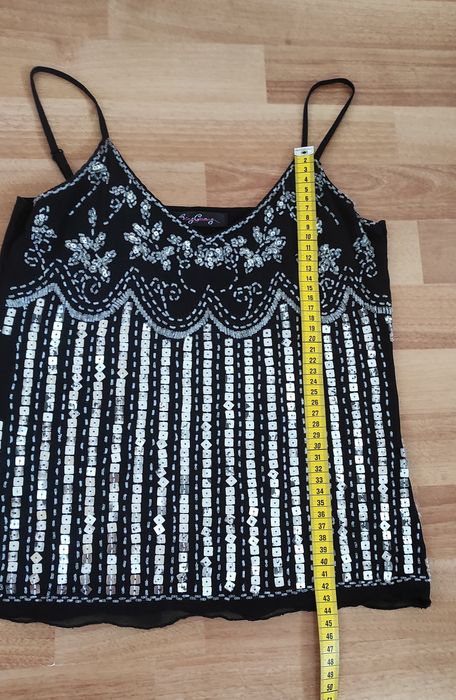 Bluza cu paiete marime S
