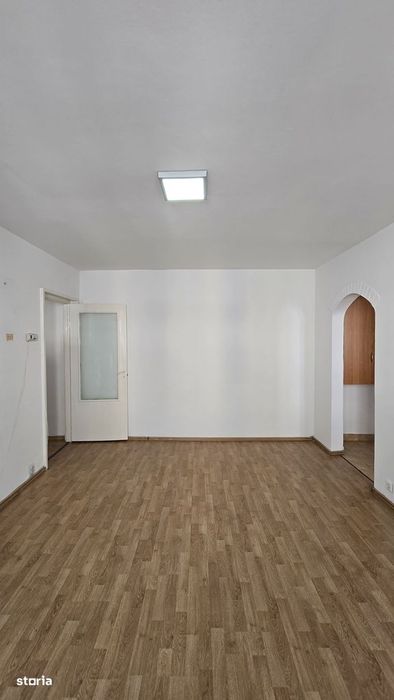 Apartament etaj 2